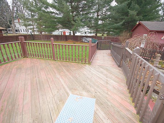 5th image of 1149 Bradford St NW