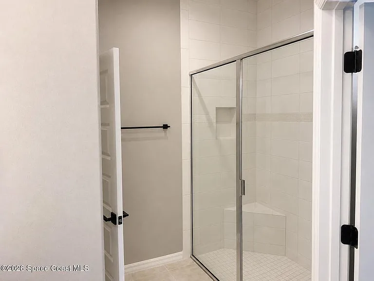 3010 Avalonia Dr — Photo 19