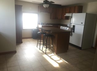 405 7th St APT 2, Peru, IL 61354