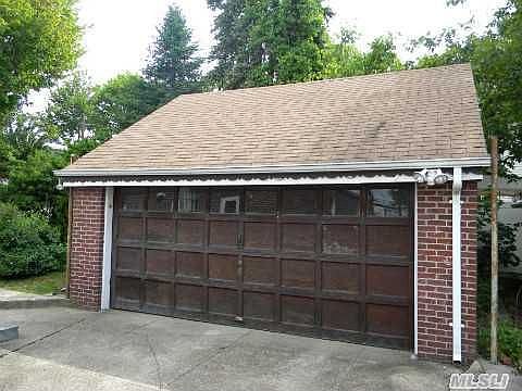 4th image of 141 Grange St