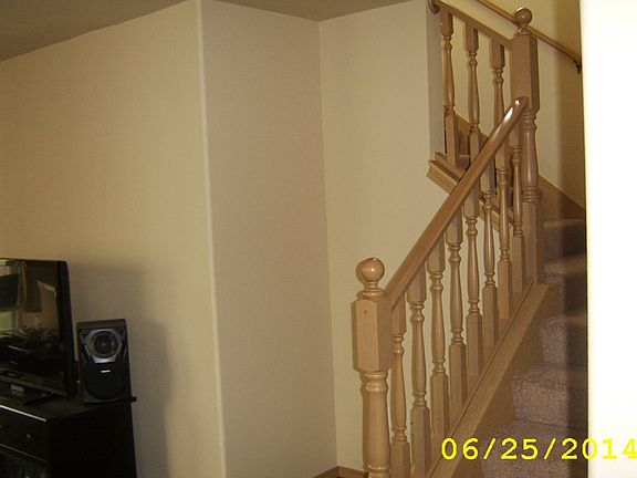 4th image of 123 99th Street Ct E
