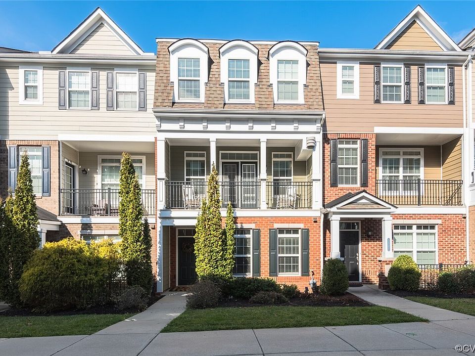 1st image of 3925 Village Townes Walk