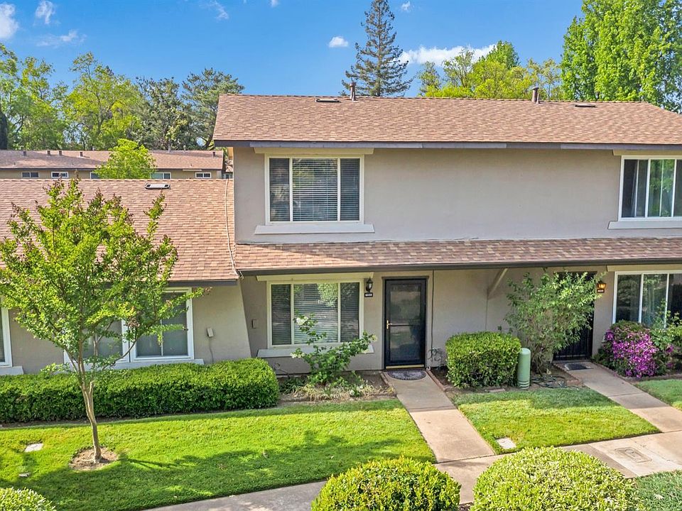 1st image of 8849 La Riviera Dr Unit B