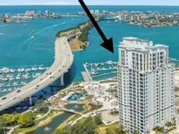 331 Cleveland St APT 2402, Clearwater, FL 33755