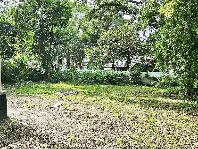6 Hamilton Heath Dr — Photo 38