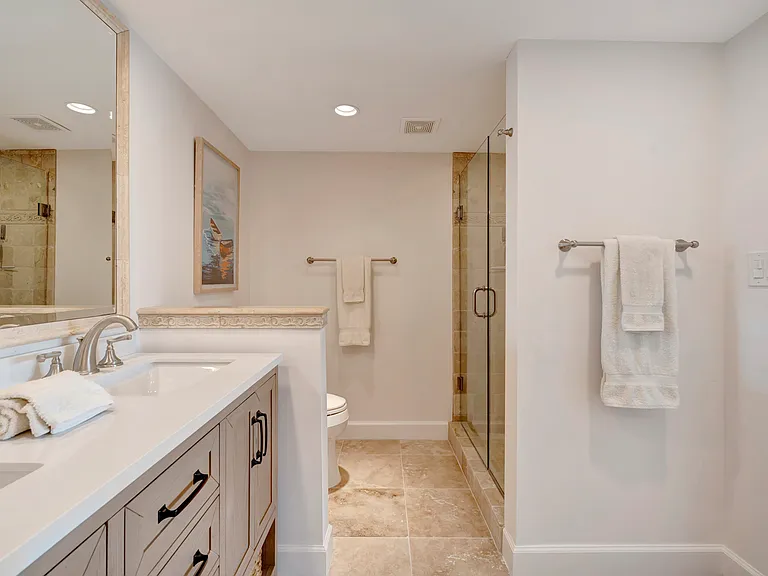 1480 Ocean Dr #2G — Photo 7