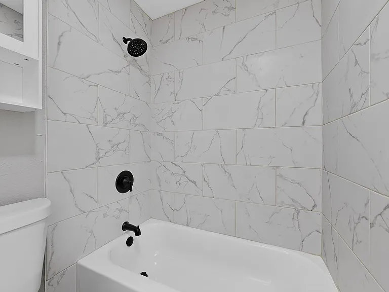 620 Stoneybrook Dr — Photo 21