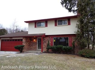 18655 Framingham Dr, Southfield, MI 48076
