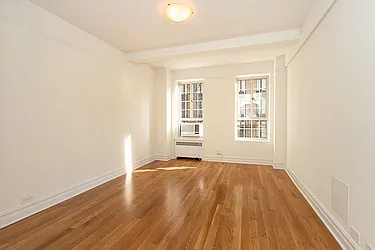 Rented by Rita S Citrin, LREB