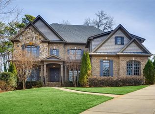 4731 Mystic Dr, Sandy Springs, GA 30342