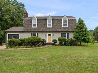 2150 Storm Canyon Rd, Winston Salem, NC 27106