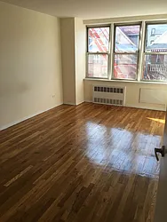 Rented by Smart NY Realty LLC