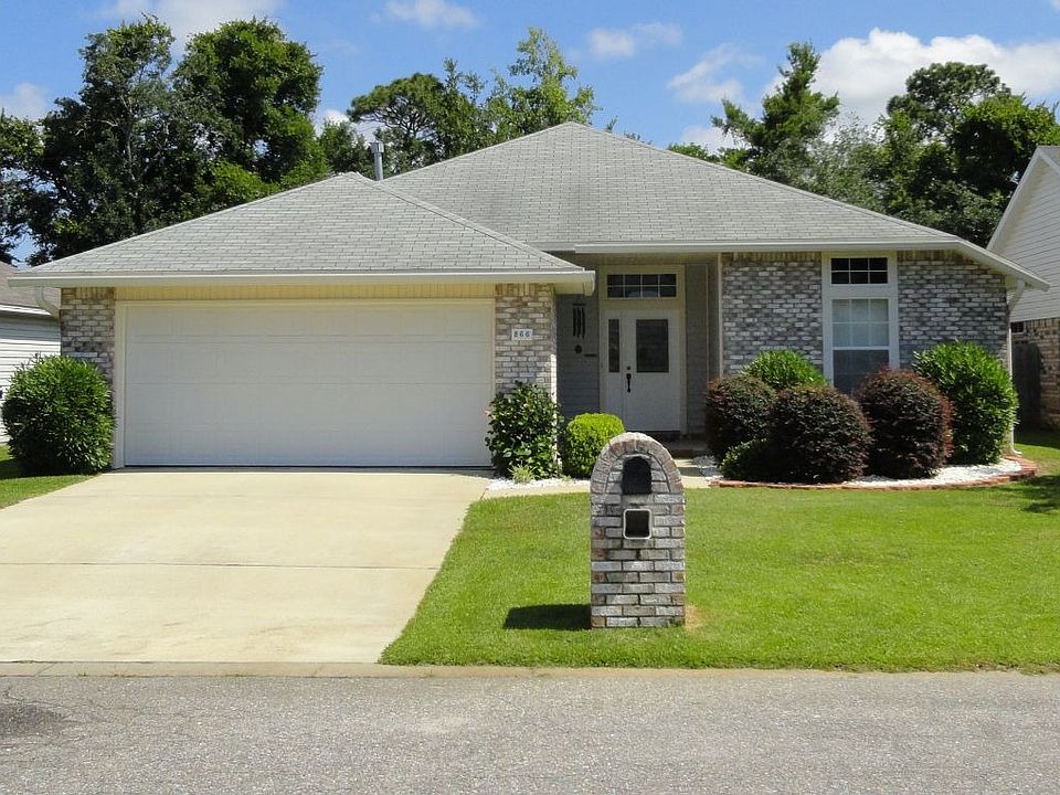 1st image of 866 Van Dyke Dr