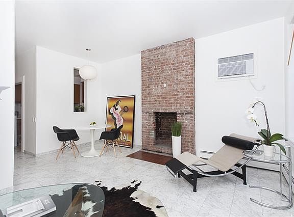 2nd image of 496 Pavonia Ave #202