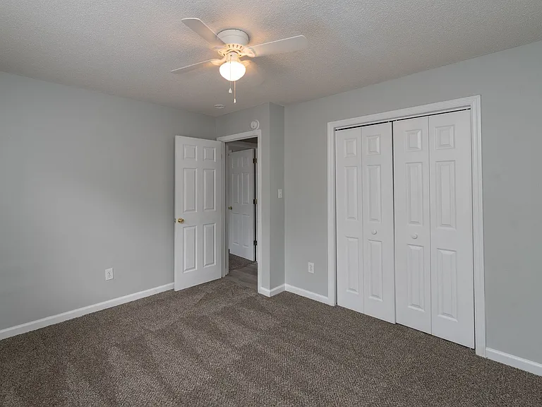 2336 Helsinki Dr — Photo 16