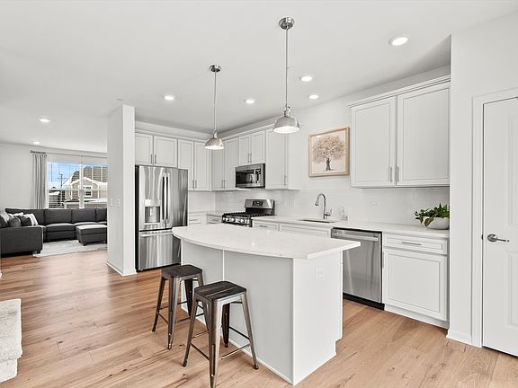 3rd image of 2624 Martini St