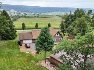 57 Fairview Rd, Belleville, PA 17004