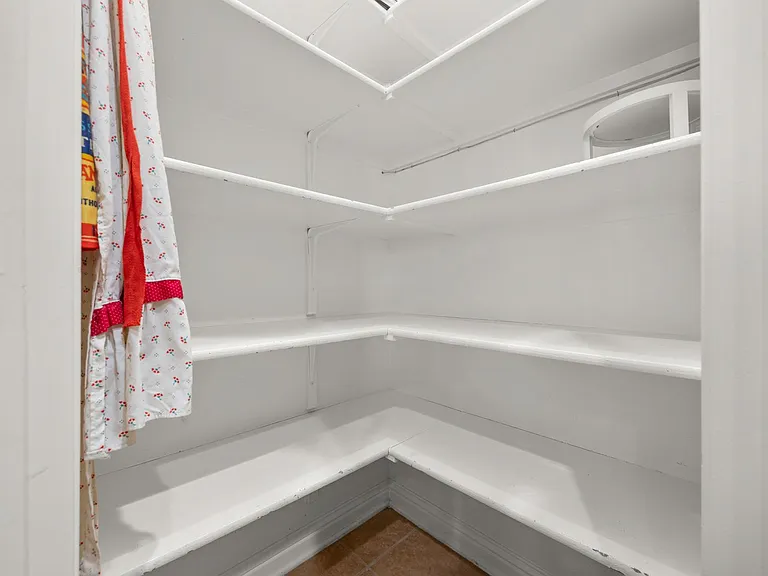 110 Chalk Draw Ct — Photo 15
