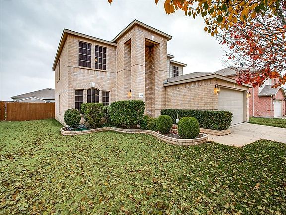 2nd image of 4618 Creekview Ln