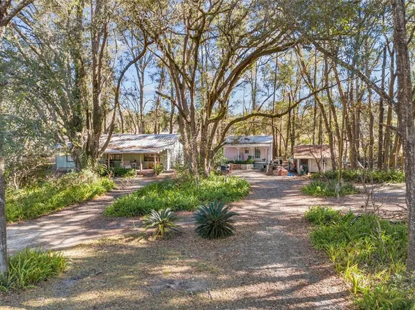 554 SW Colgate Loop, Fort White, FL 32038