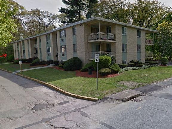4th image of 22 Nelson Dr APT 3H
