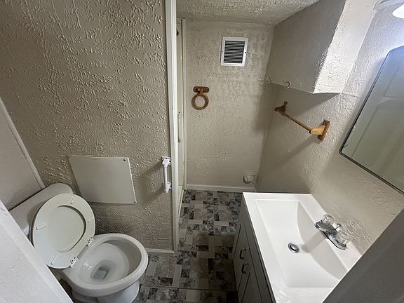 5th image of 956 6th St #11416414