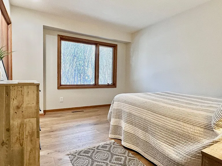 6245 Summit Ct — Photo 31
