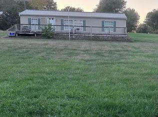 4664 SE Meadow Dr, Lathrop, MO 64465