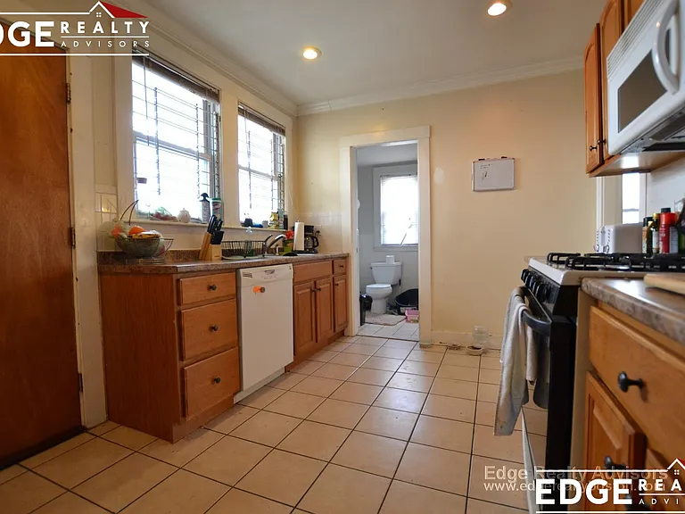 24 Claymoss Rd #3 — Photo 7