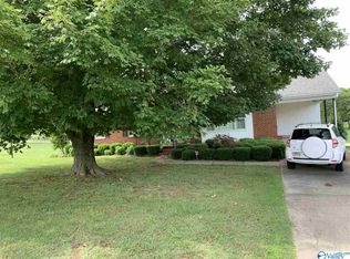 839 New Market Rd, New Market, AL 35761