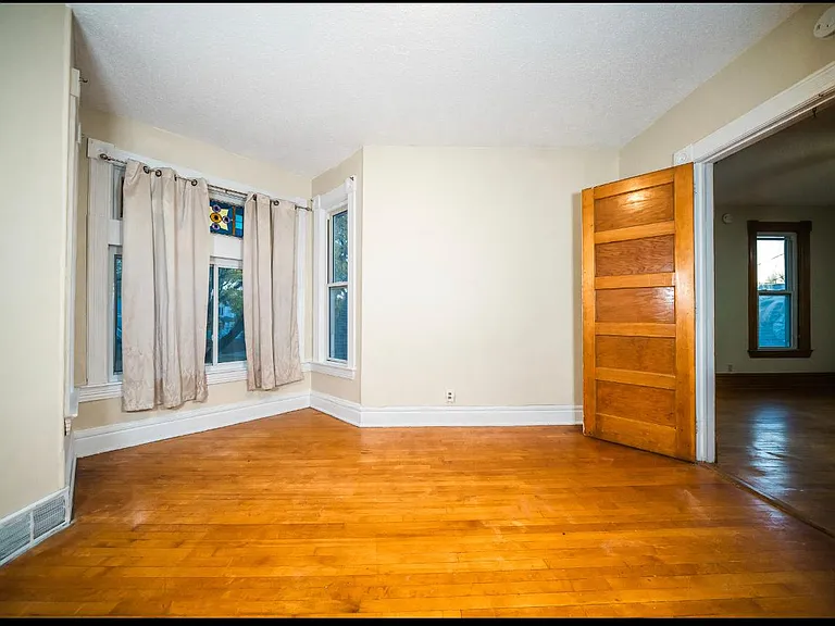 701 Bedford St #2 — Photo 6