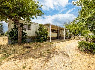 1906 Wilbur Ln, Anderson, CA 96007