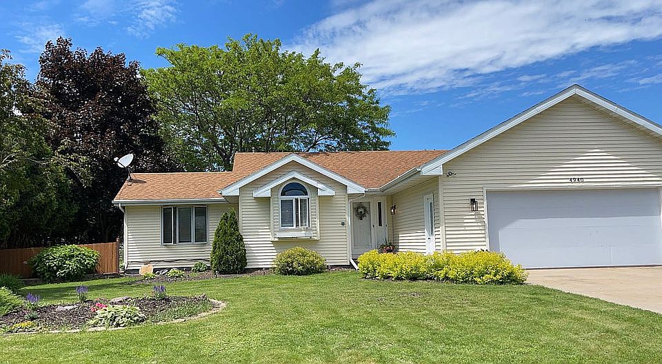 1st image of W4940 Sunset Lake Ct
