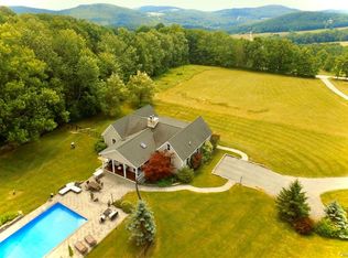 14 Callicoon Ln, North Branch, NY 12766