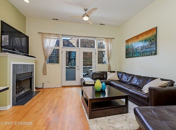 2nd image of 5318 N Ravenswood Ave Unit 207