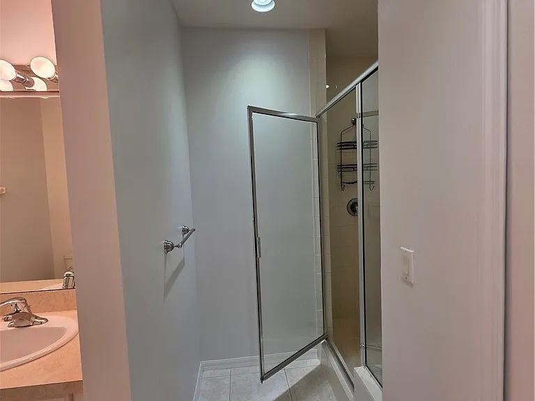 2261 Somerset Ridge Dr #204 — Photo 23