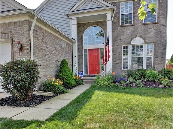 4th image of 7169 Warwick Dr