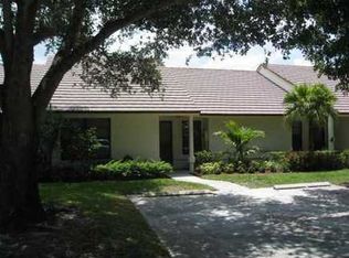 803 Lochwick Ct #3, Palm Beach Gardens, FL 33418