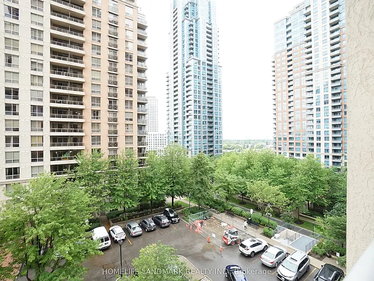 5233 Dundas St W #623 — Photo 26