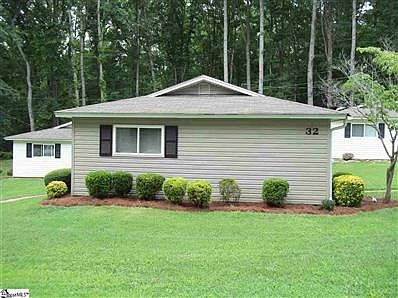 2nd image of 32 Kimbell Ct