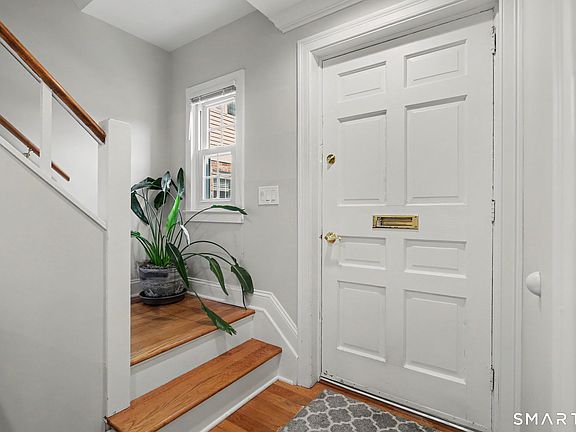 5th image of 113 Heritage Hill Road #113