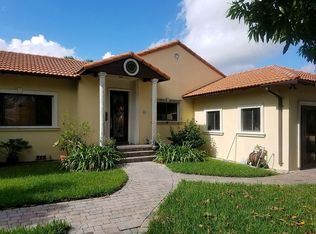 450 SW 19th Rd, Miami, FL 33129