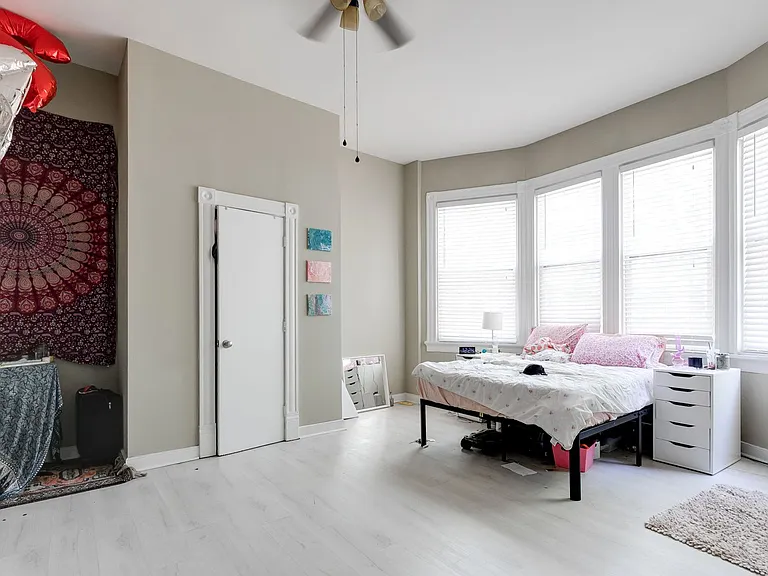 3151 Moody Ave — Photo 7