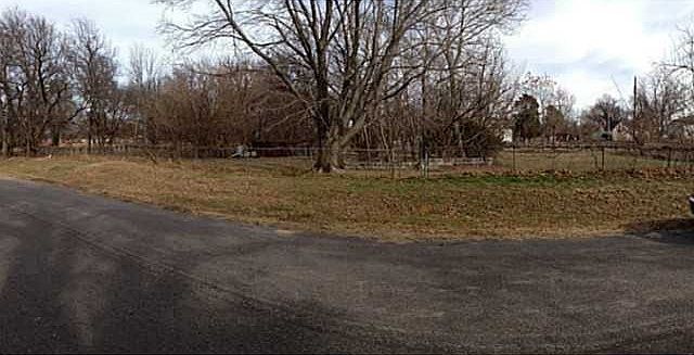 2nd image of 4900 Indiana Ave