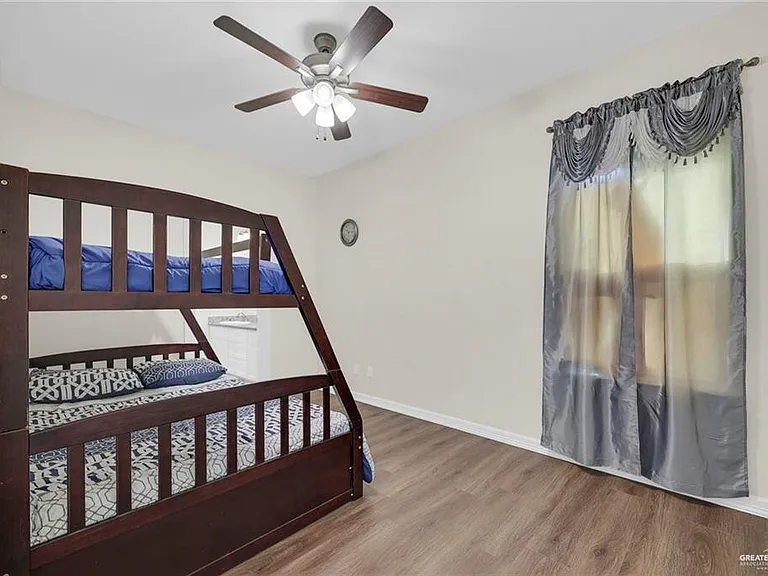 3817 Santa Fe St — Photo 21