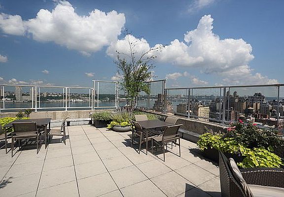 3rd image of 424 W End Ave #1512