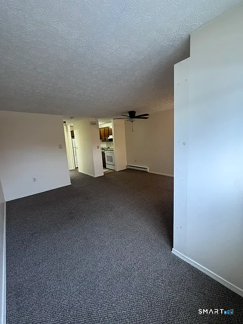 1 bed, 1.0 bath, 720 sqft, $1,550 — Photo 2