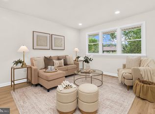 444 Ruth Rd, Arnold, MD 21012