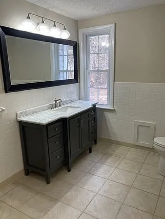 80 Carmel Rd #5 — Photo 6