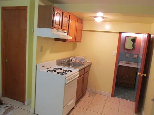 Rented by Windsor Homes Realty Corp | media 12